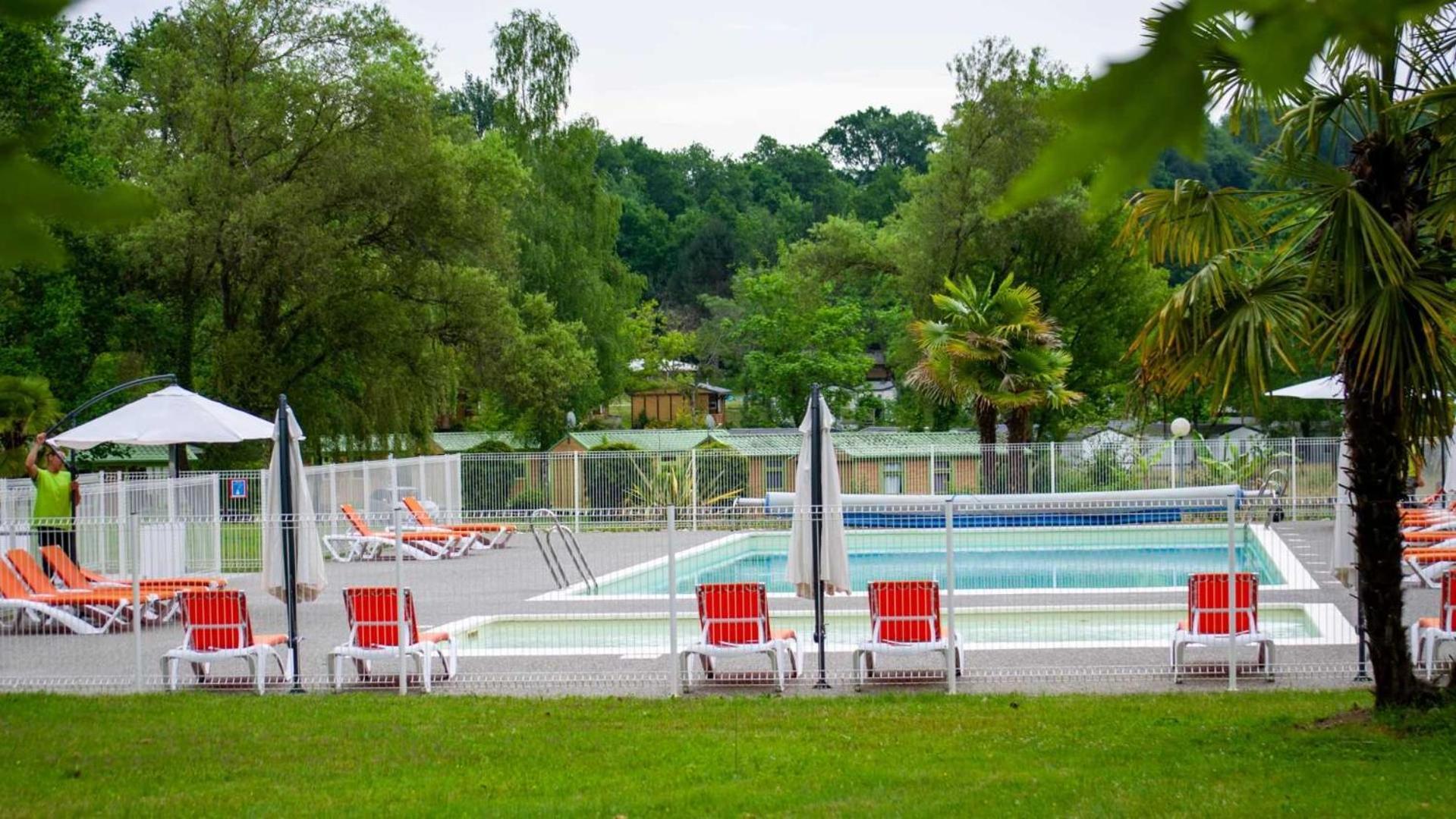 Camping - Piscine - Ccbaieb Montjoie-en-Couserans Exteriér fotografie