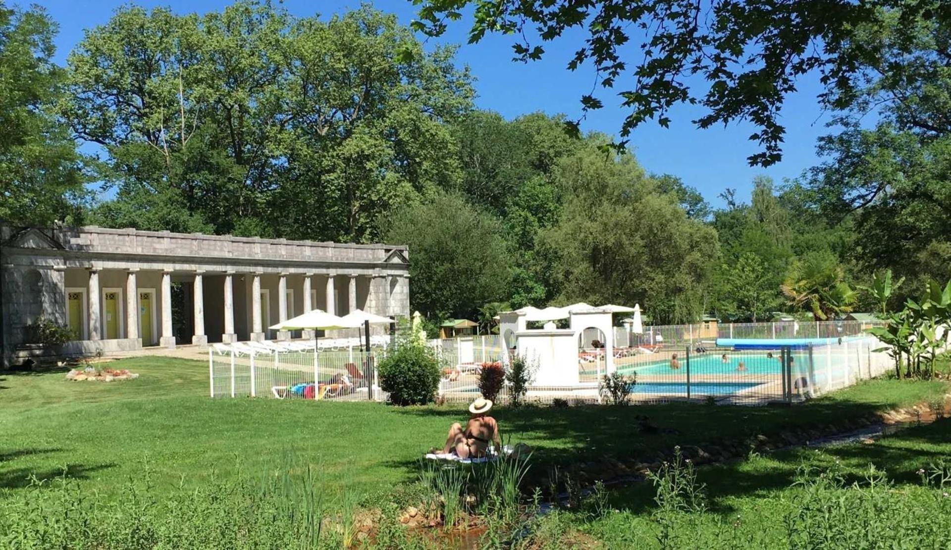 Camping - Piscine - Ccbaieb Montjoie-en-Couserans Exteriér fotografie