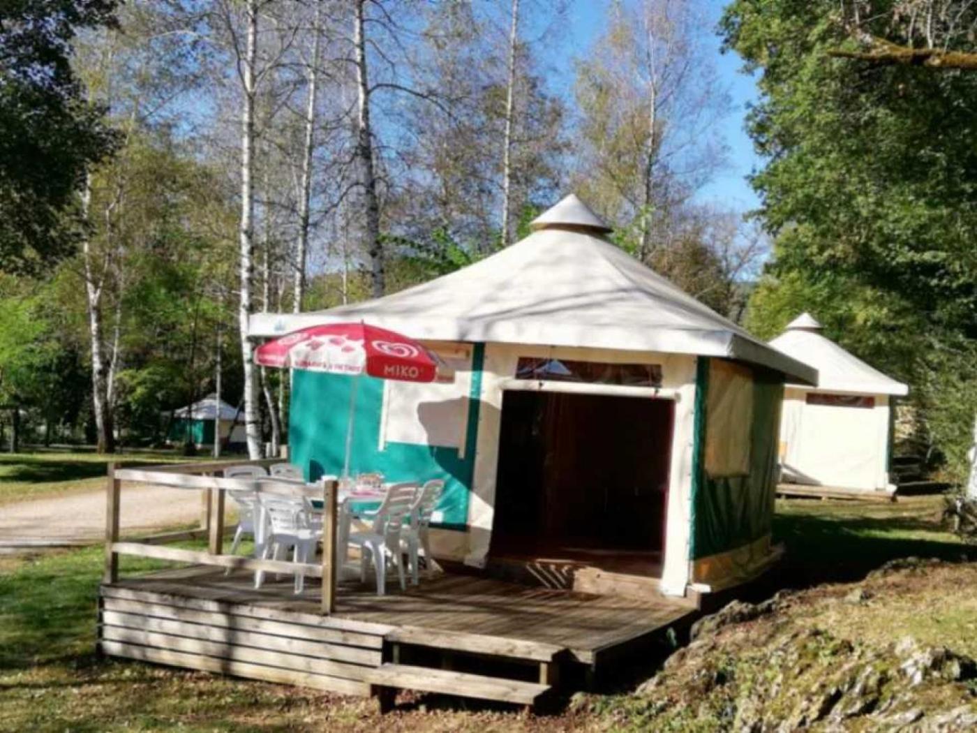Camping - Piscine - Ccbaieb Montjoie-en-Couserans Exteriér fotografie